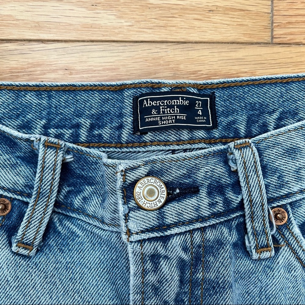 Abercrombie & Fitch Jean Shorts - Picture 2 of 4